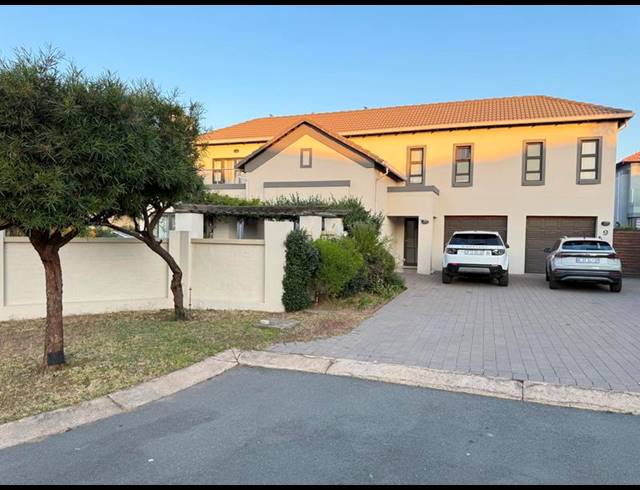 4 BEDROOM PROPERTY TO RENT IN BLUE VALLEY GOLF ESTATE
